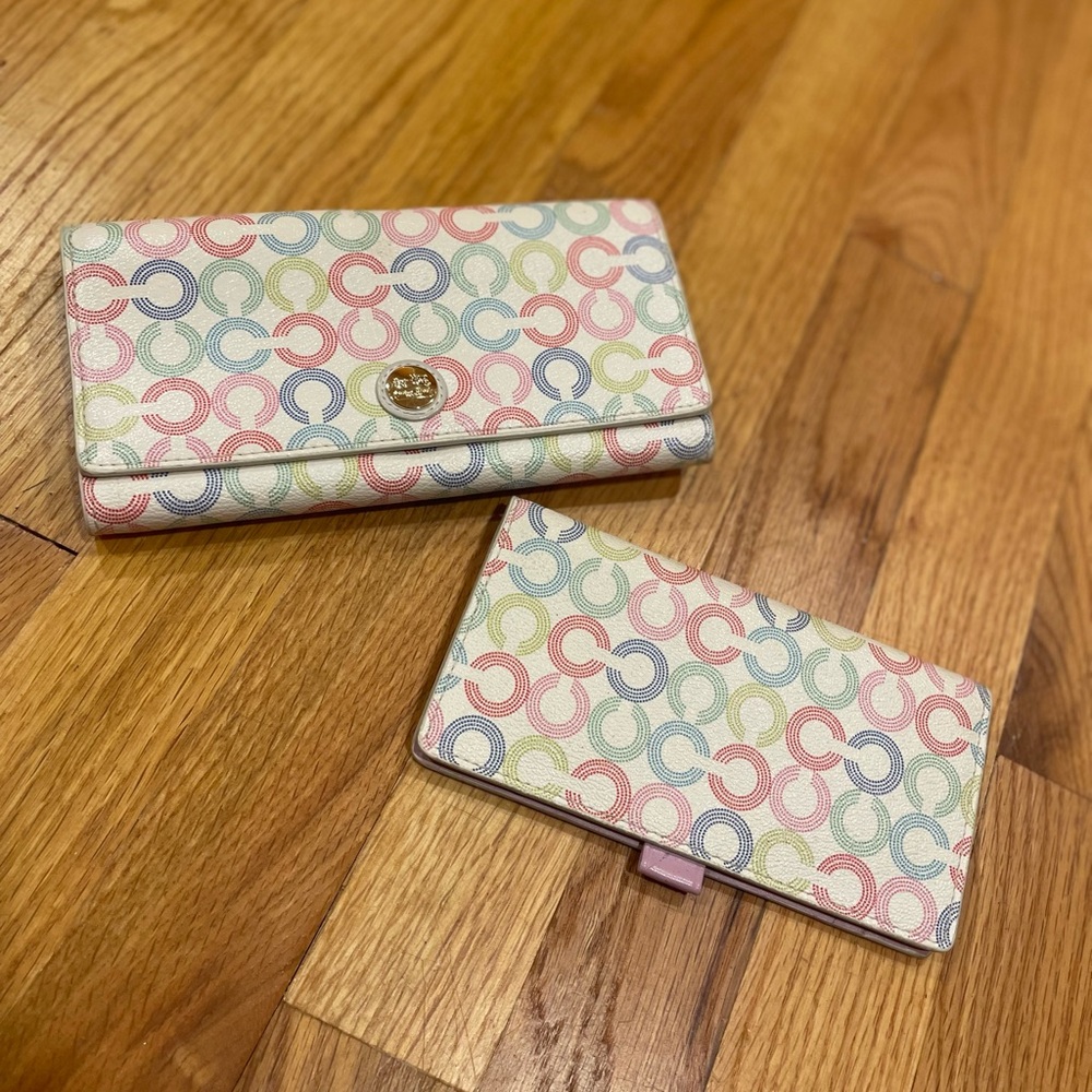 Coach Wallet Checkbook Set